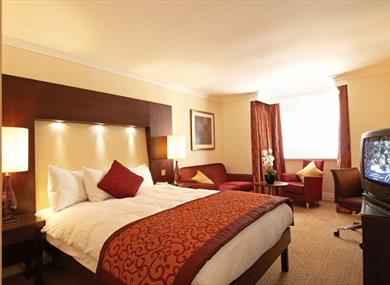 Hilton Bracknell Bedroom