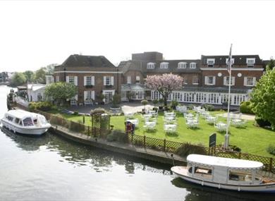 Macdonald Compleat Angler