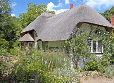 Old Thatch Gardens