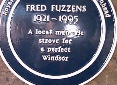 Blue Plaque for Fred Fuzzens