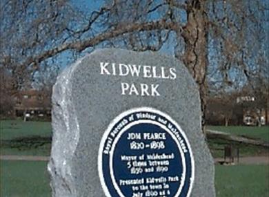 Blue Plaque for J.D.M Pearce