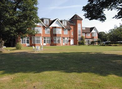 Grovefield House Hotel