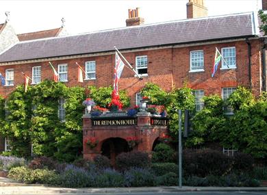 Red Lion Hotel