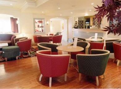 Quality Hotel Heathrow/Windsor