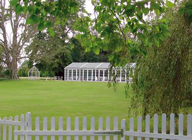 Edwardian Marquee at Weir Bank