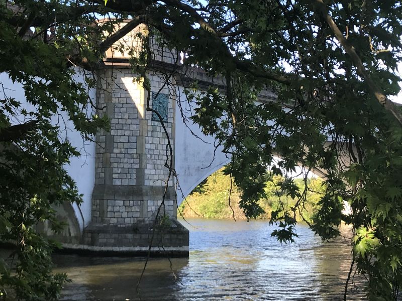 Albert Bridge, Old Windsor