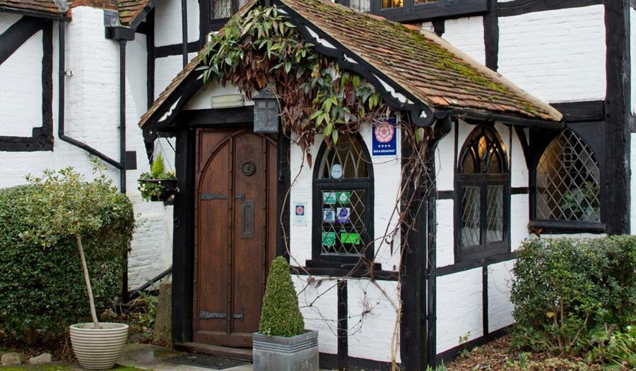 The Old Farmhouse Windsor Visit Windsor