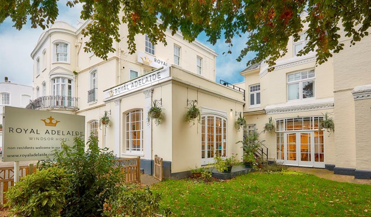 The Royal Adelaide Hotel Windsor Visit Windsor
