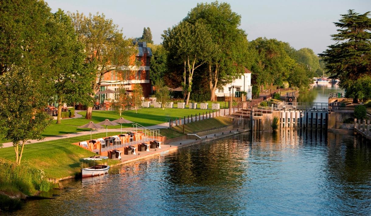 The Runnymede on Thames Windsor